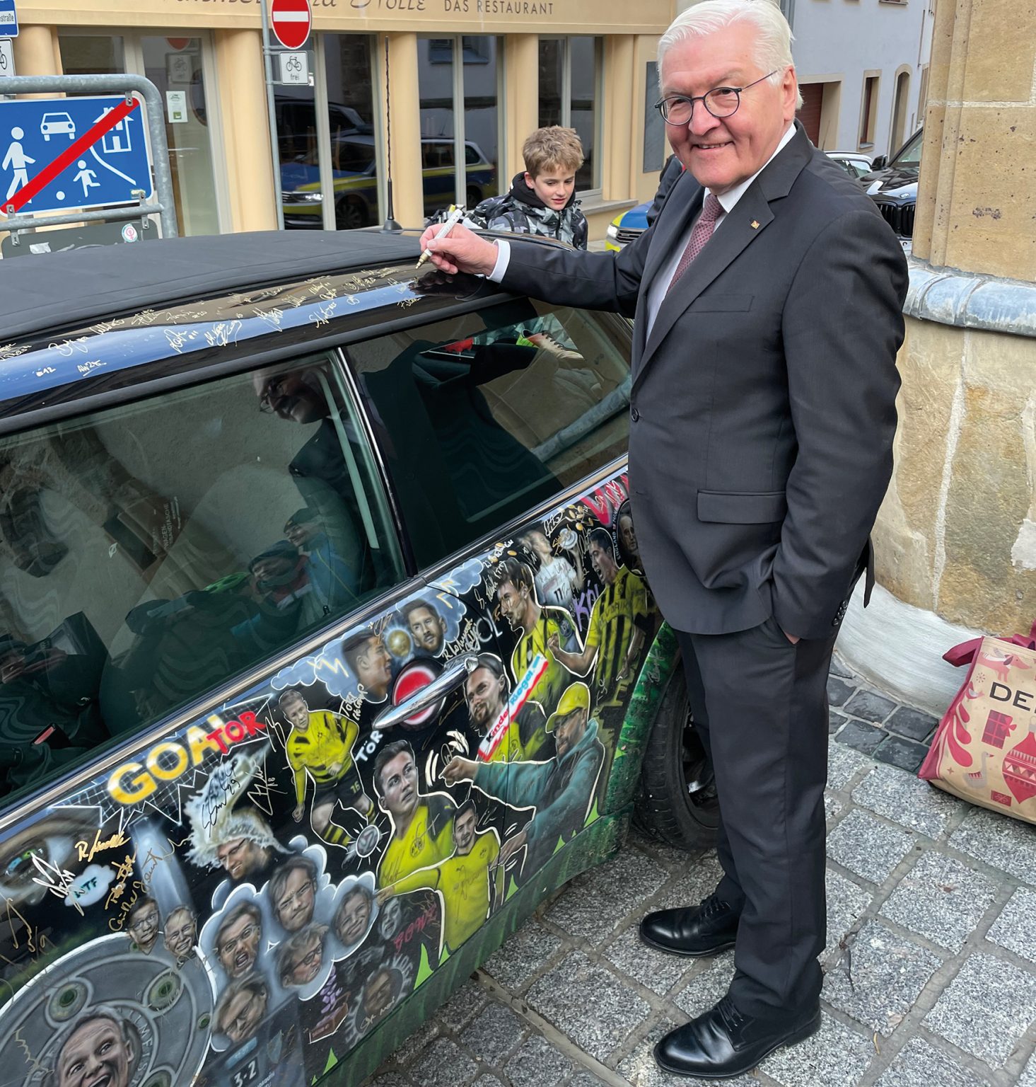 kloppocar-fu-ball-liebe-charity-top-magazin-dresden